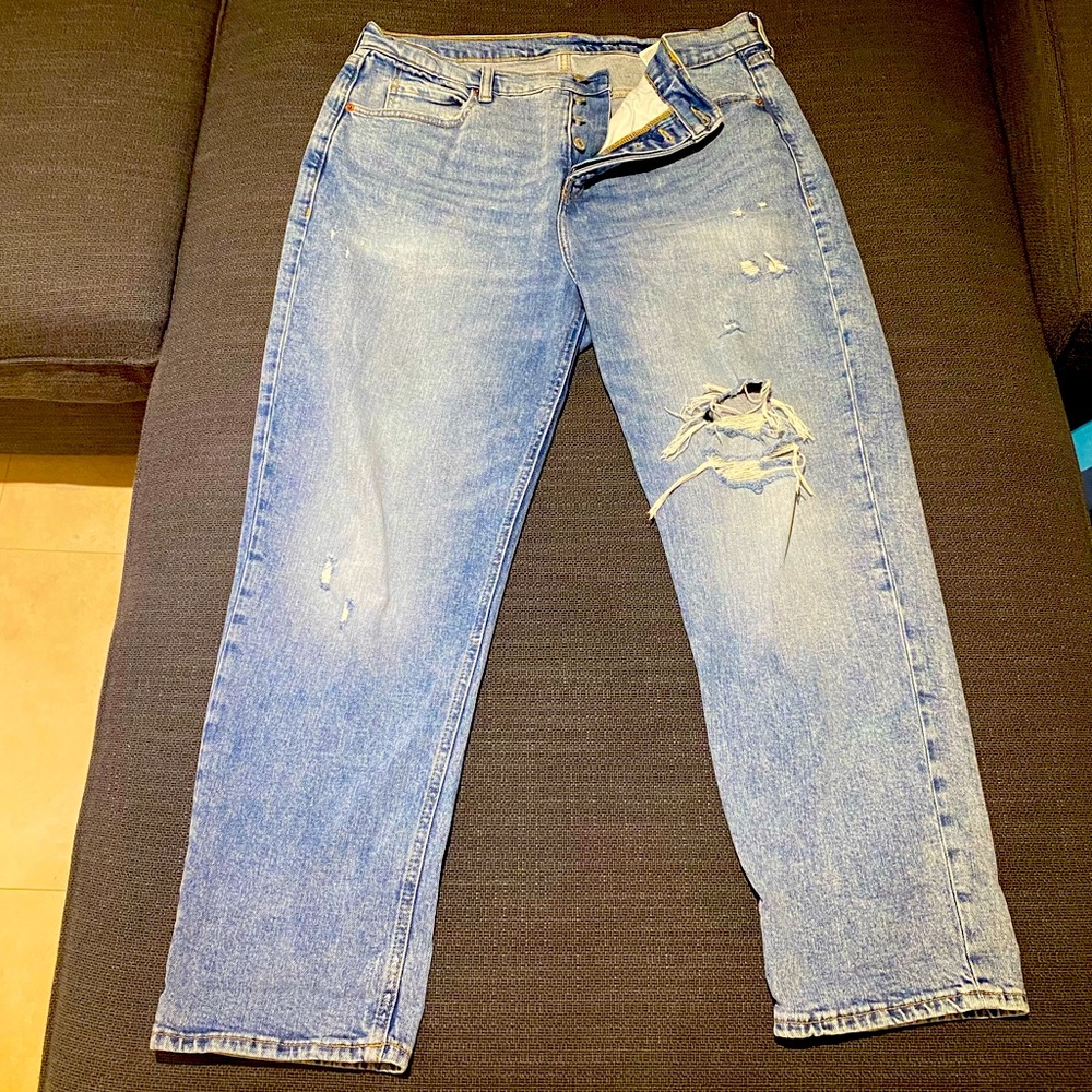 Old Navy Sky High Straight Jeans